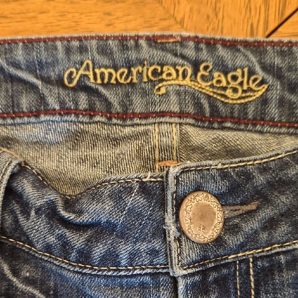 Y2K American Eagle Outfitters Classic Blue Jeans Lightly Distressed Hipster - Picture 3 of 14
